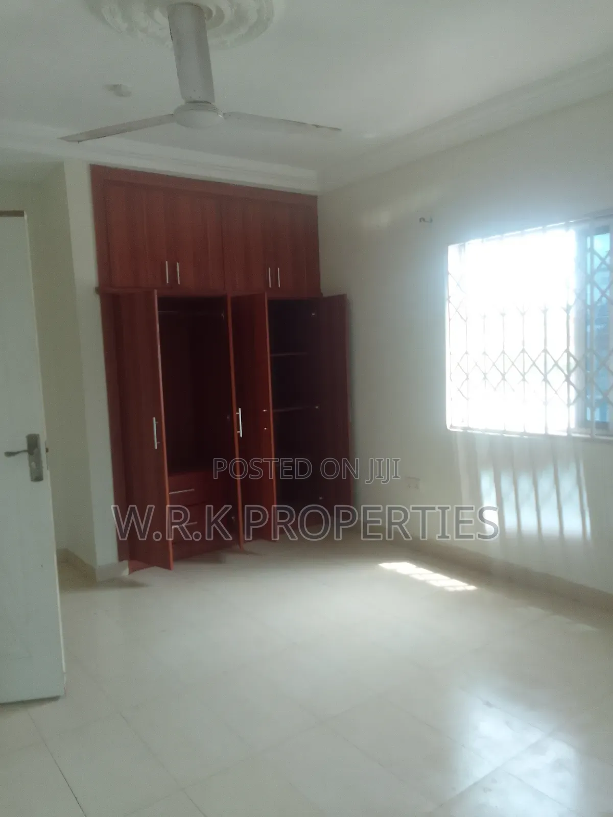 2bdrm Apartment in Dome Pillar 2, Accra Metropolitan for rent