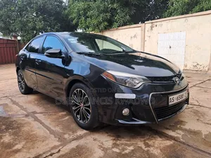 Toyota Corolla L 4dr Sedan (1.8L 4cyl 4A) 2015 Black