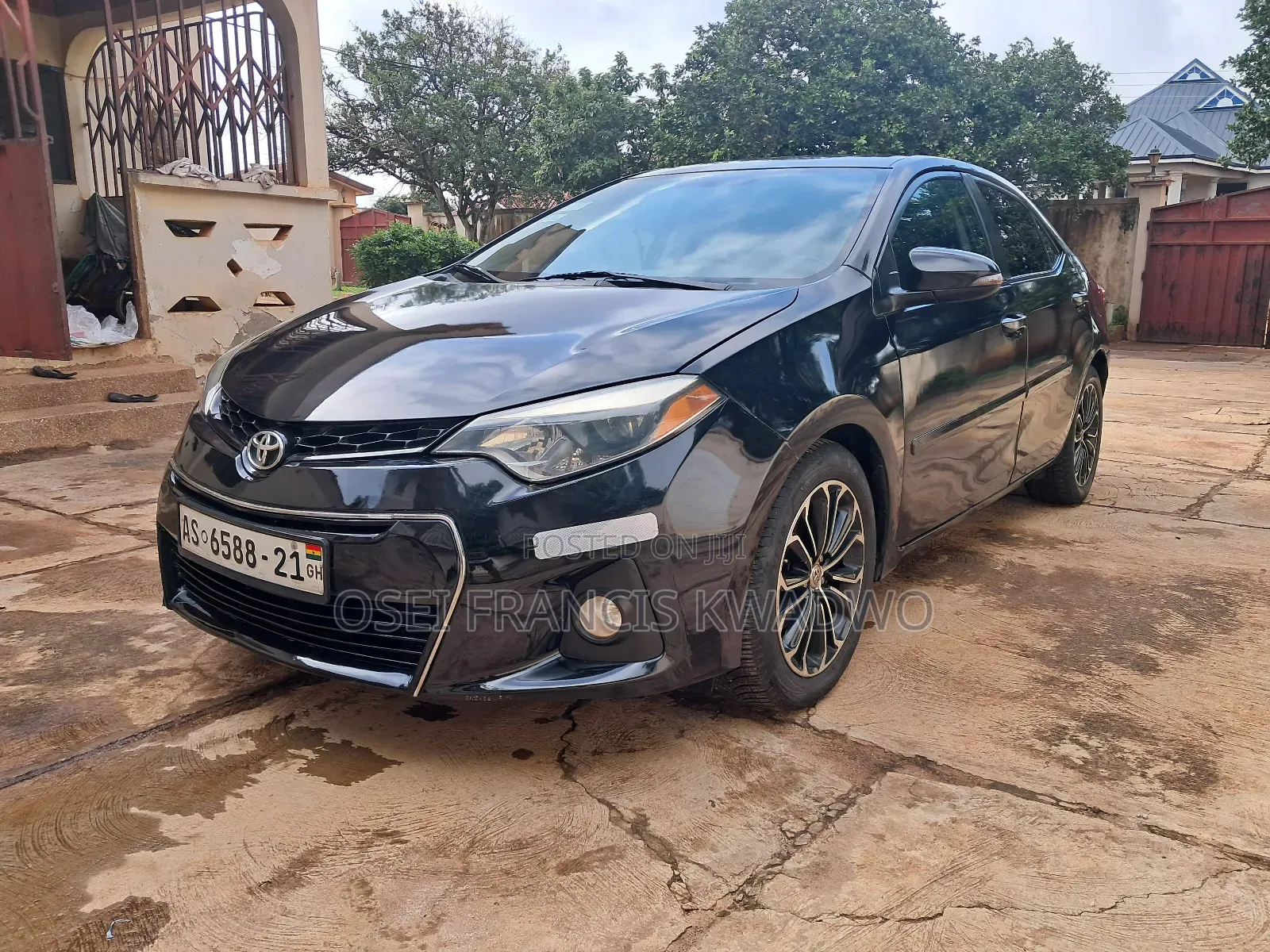 Toyota Corolla L 4dr Sedan (1.8L 4cyl 4A) 2015 Black