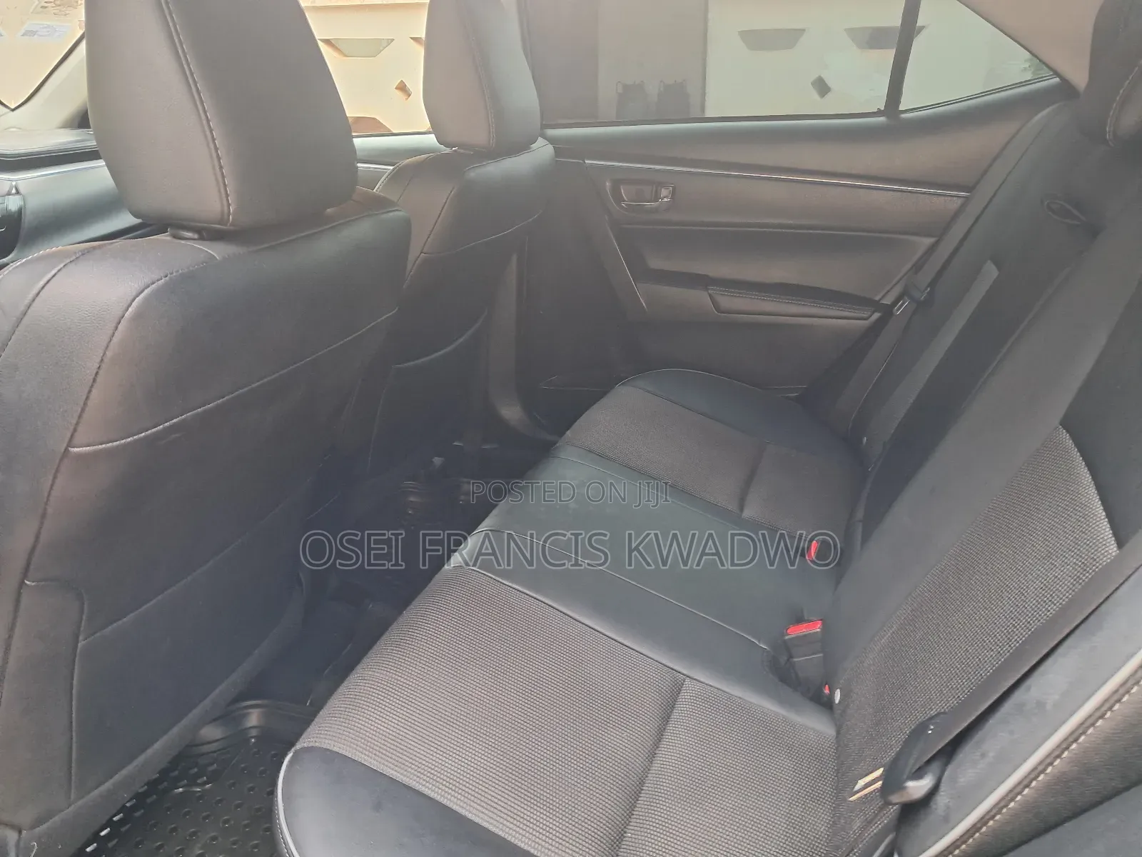 Toyota Corolla L 4dr Sedan (1.8L 4cyl 4A) 2015 Black