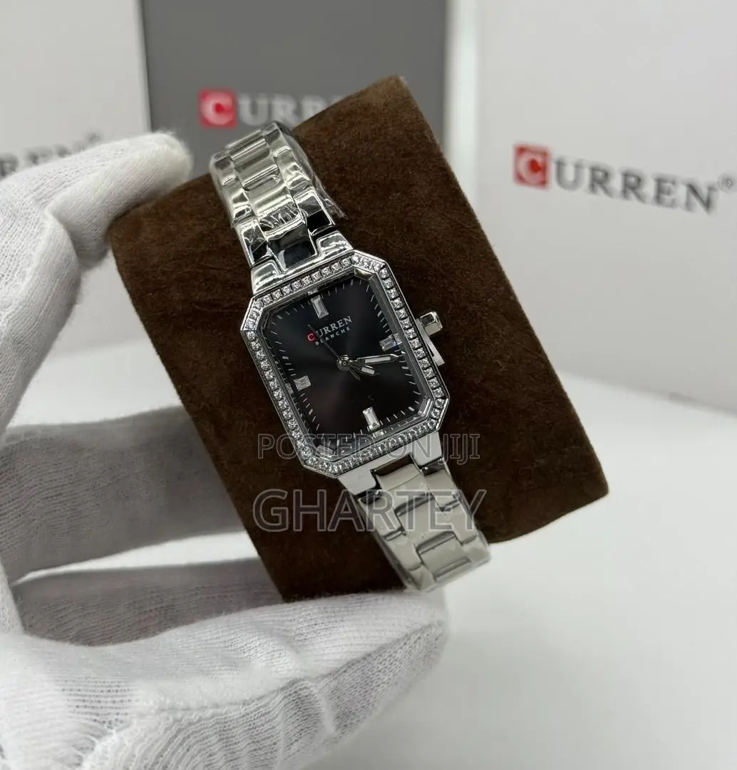 Curren Slim Fit Ladies Luxury Watch || Black White Face