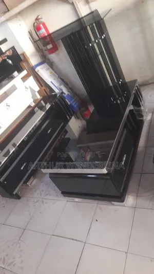 Center Table Pus Tv Stand