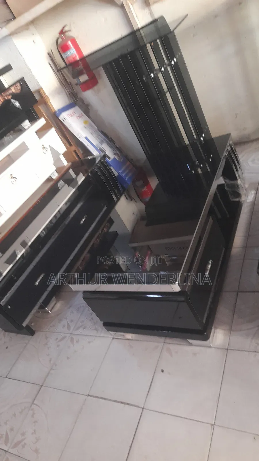 Center Table Pus Tv Stand