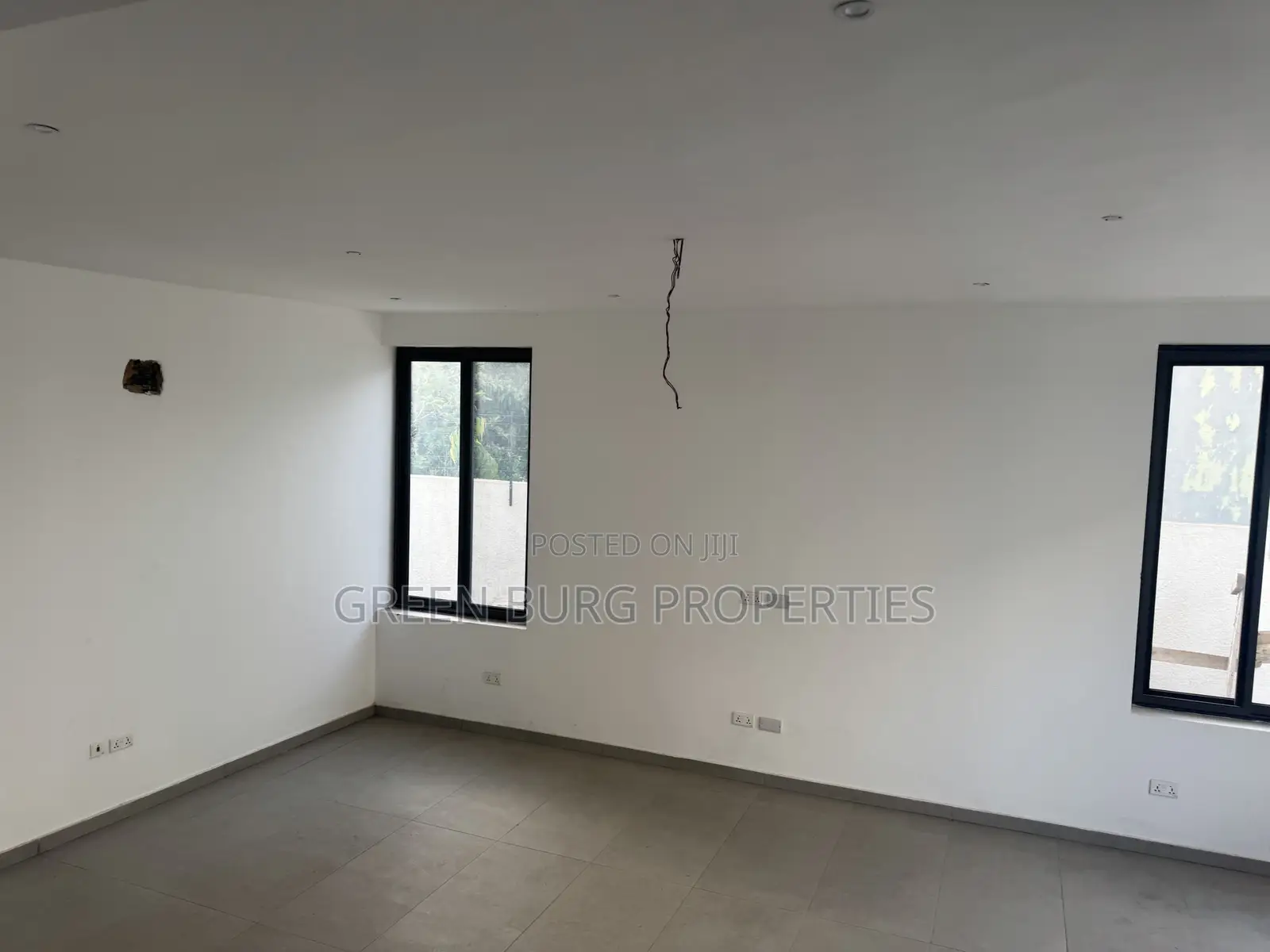 3bdrm Villa in Green Burg, Adjiriganor for sale