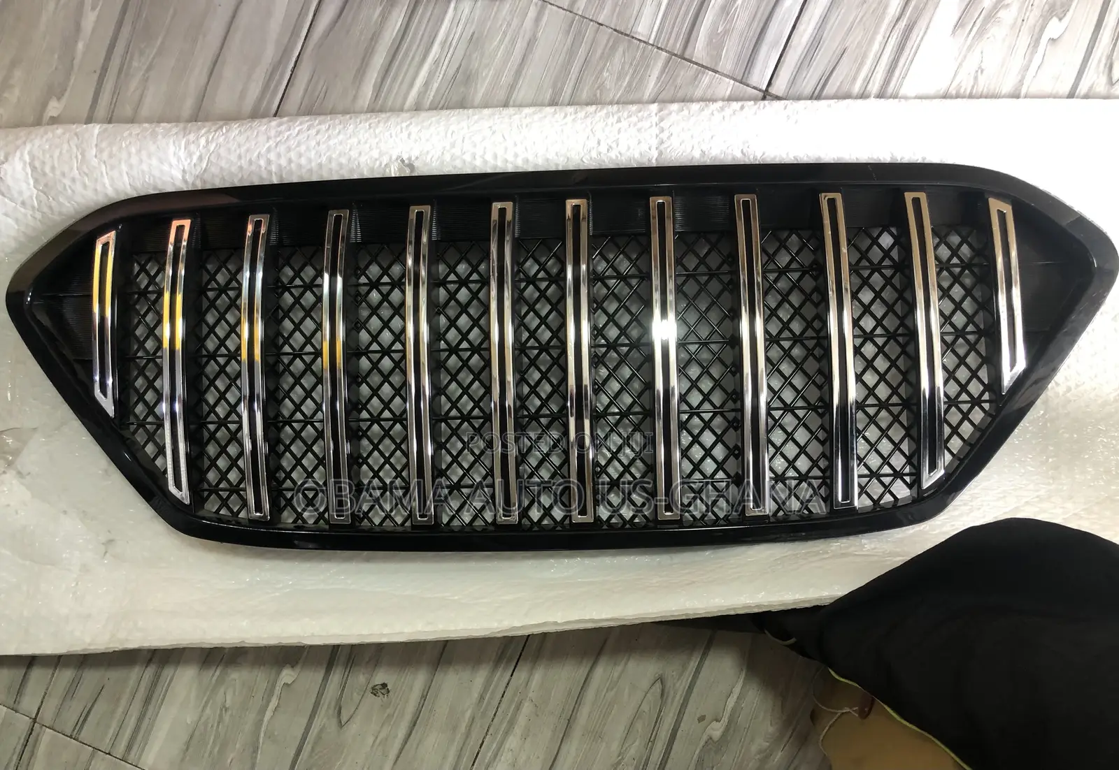 Hyundai Santafe Santa Fe 2017 2018 Se Top Grill /Grille/Shells Sports
