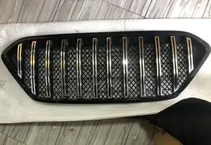 Hyundai Santafe Santa Fe 2017 2018 Se Top Grill /Grille/Shells Sports
