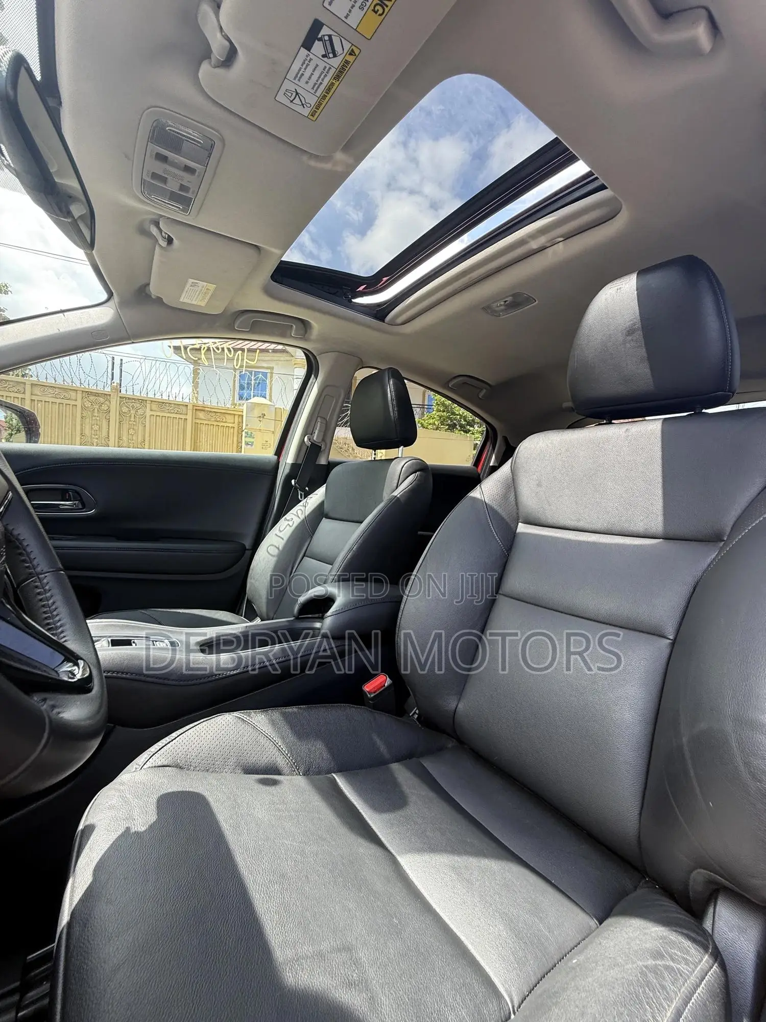 Honda HR-V EX-L w/Navigation AWD 2017 Red