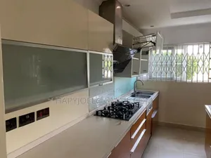 Furnished 4bdrm Townhouse / Terrace in Airport Residential Area