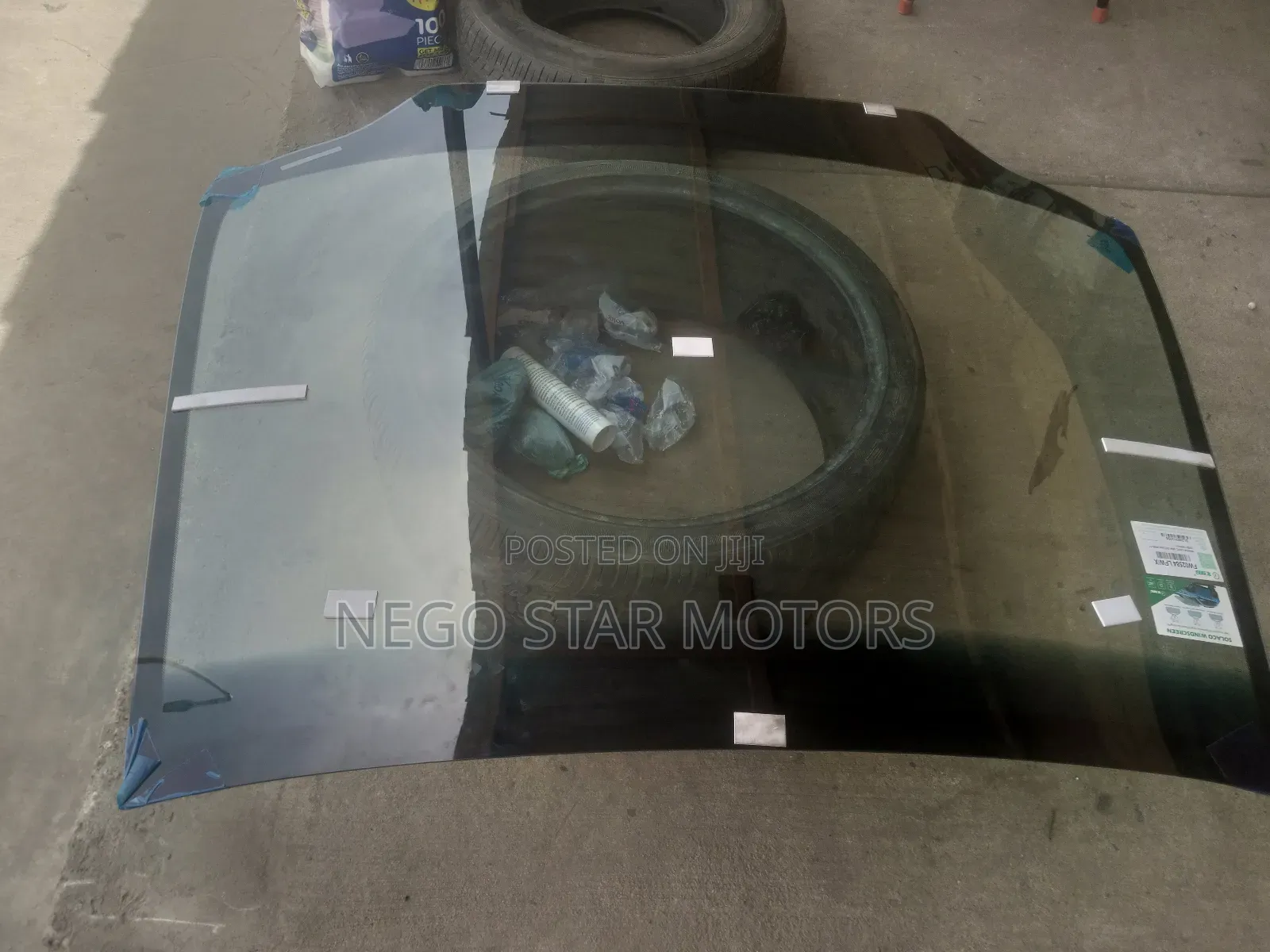 Honda Civic 2008 Front Windscreen