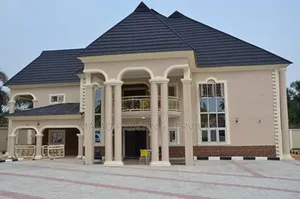 Good Painter With Experience