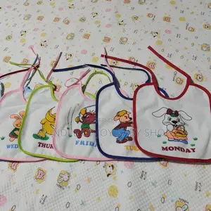 7 Pieces Baby Bibs