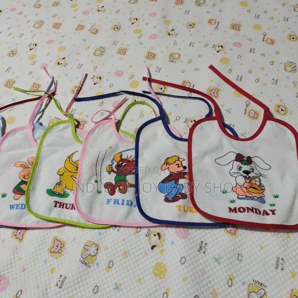 7 Pieces Baby Bibs