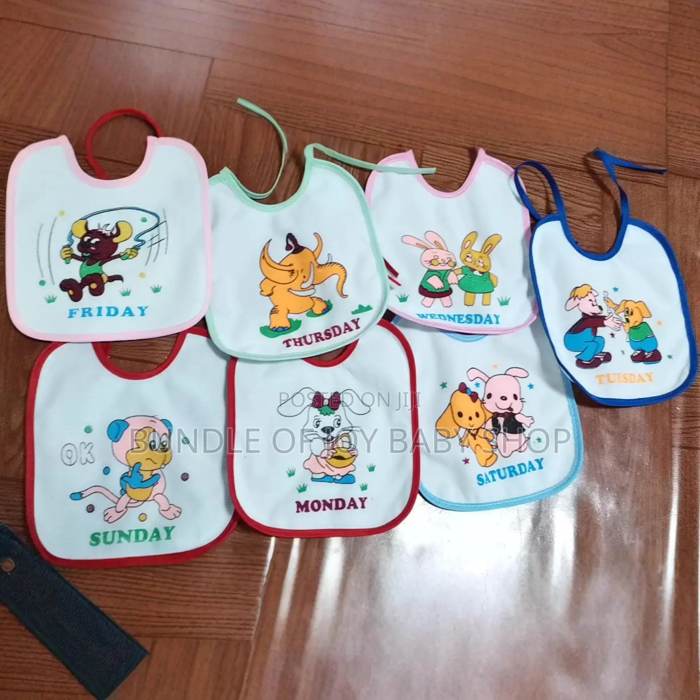 7 Pieces Baby Bibs