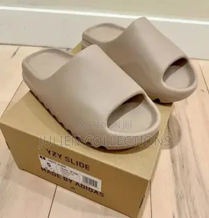 Adidas Yeezy Slides Cream Brown