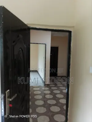 2bdrm Apartment in Osabene/Kentenkren, New-Juaben Municipal for rent