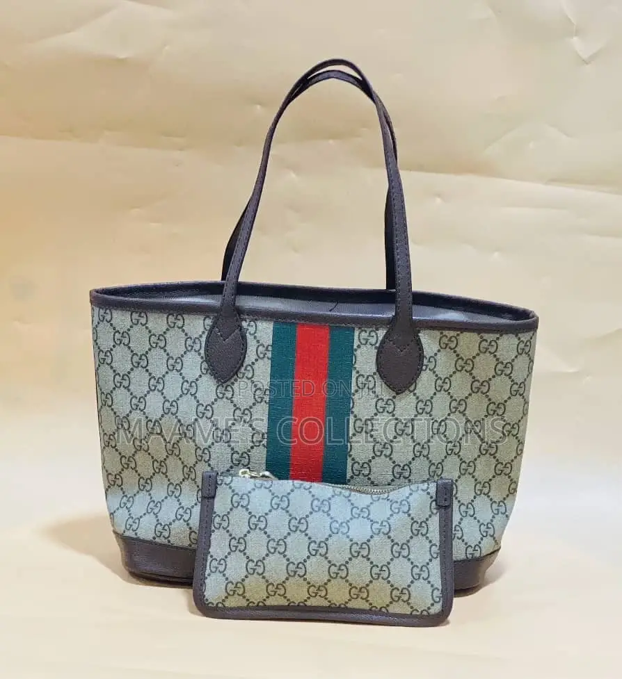 Original Gucci Ladies Handbag ( in a Box)