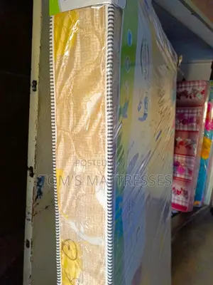 8 Inches High Density One and Half Mattress