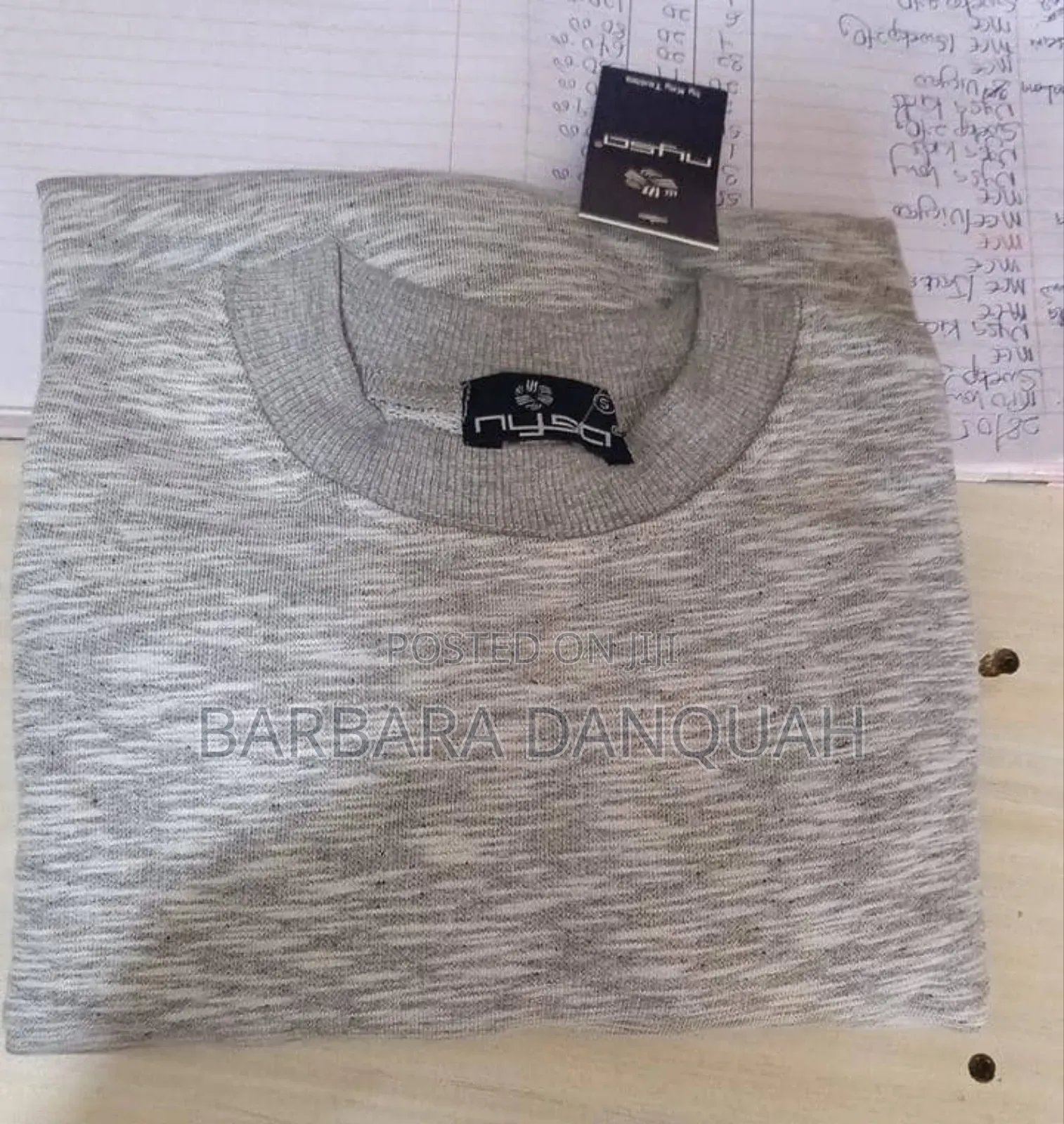 Sweatshirt