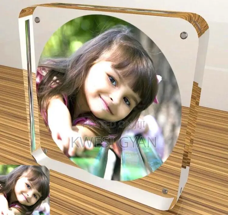 Acrylic,Glass and Wood Photo Mount Print