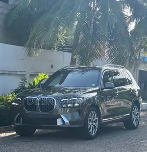 BMW X7 2025 Gray