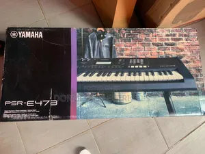 Yamaha Psr473