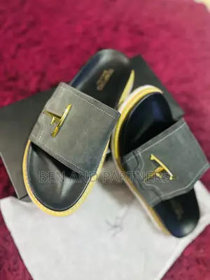 Tomford Slides