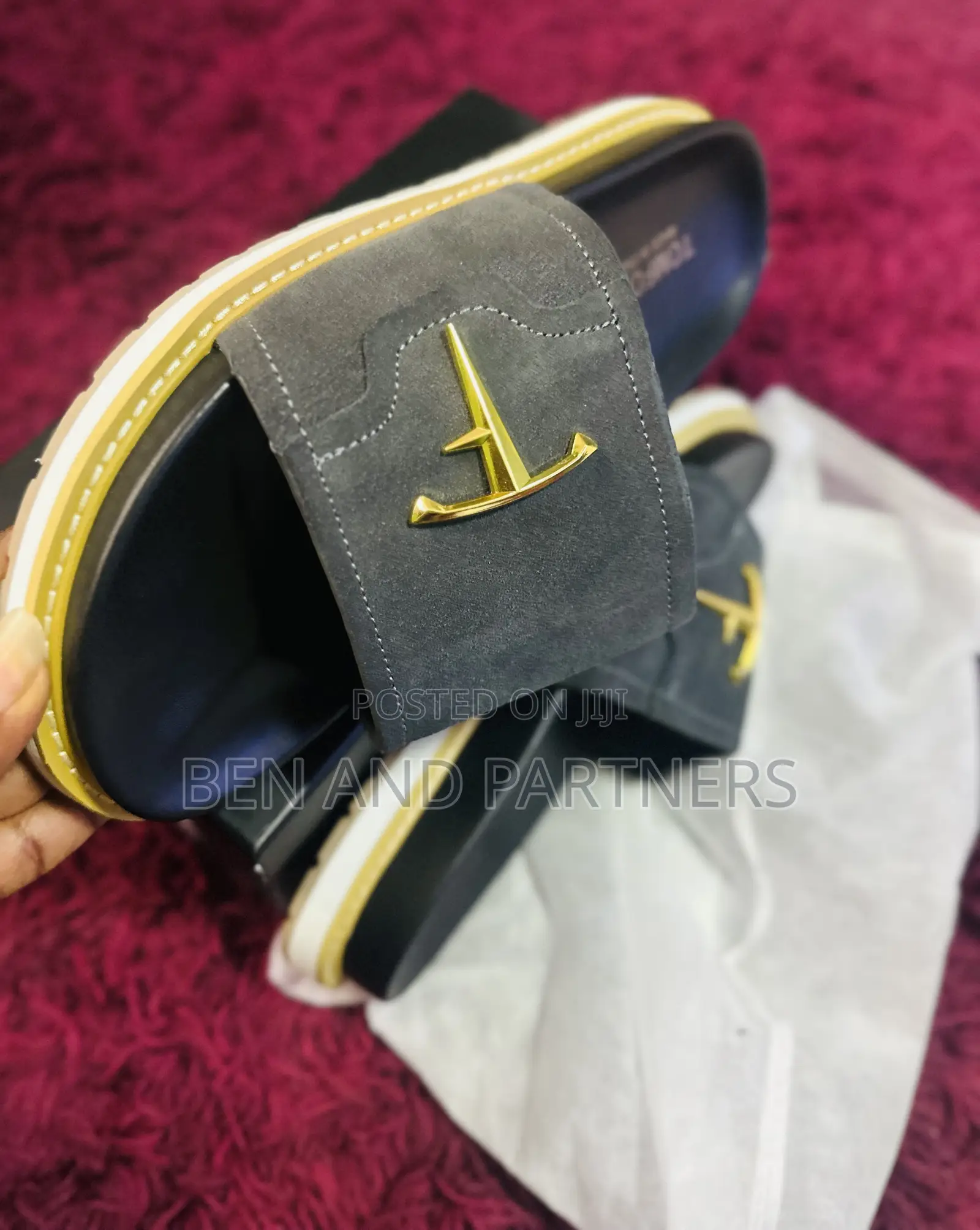 Tomford Slides