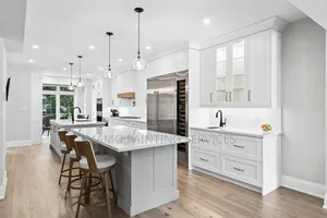 Good Painter With Experience