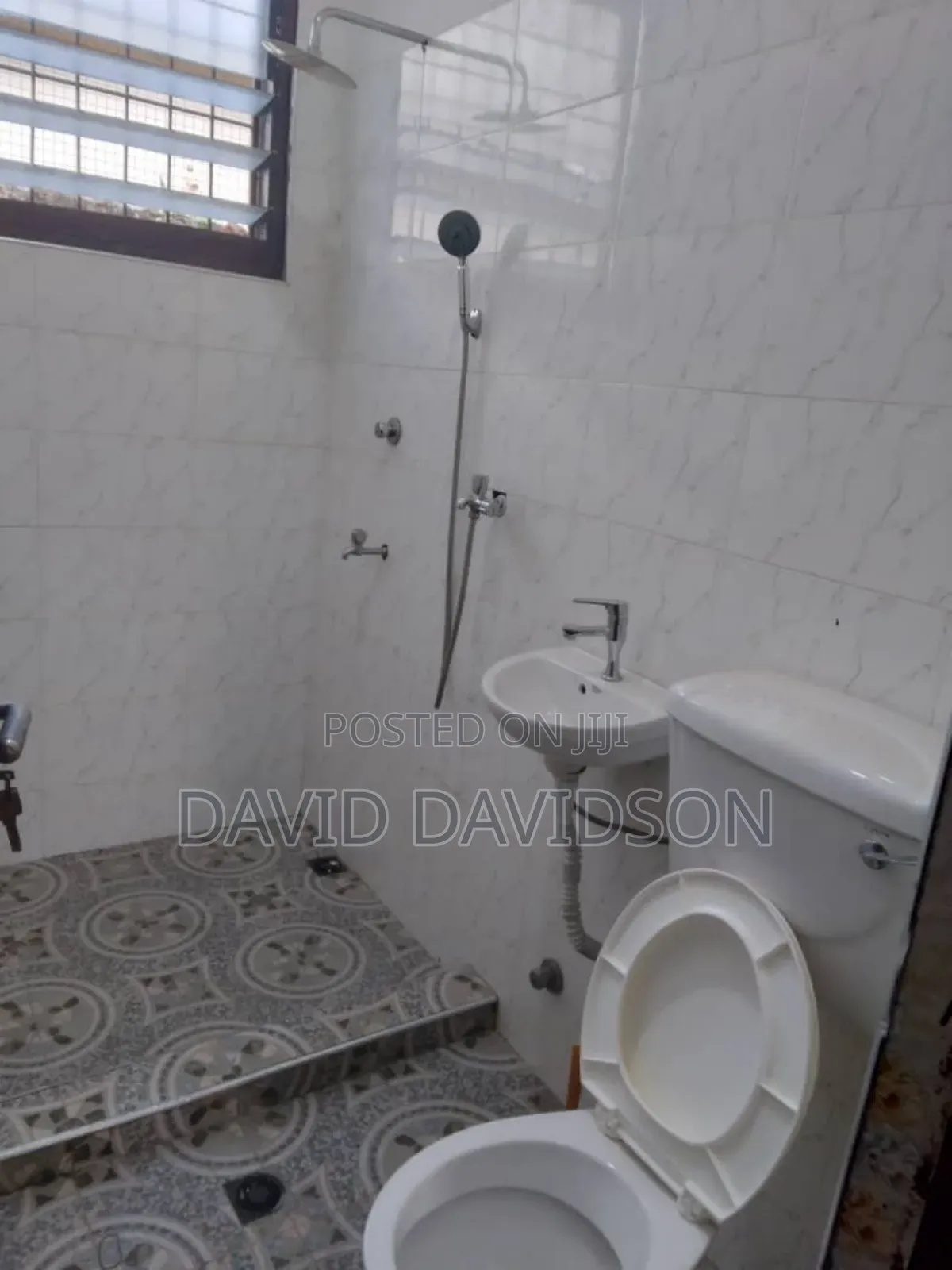 1bdrm Apartment in Newly Built Chamber, Tema Metropolitan for rent