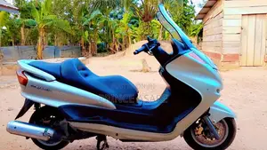 Yamaha Majesty 2025
