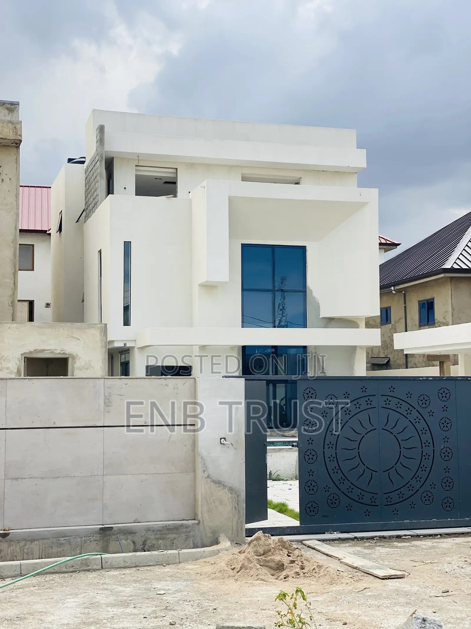 4bdrm House in East Legon, American House for sale