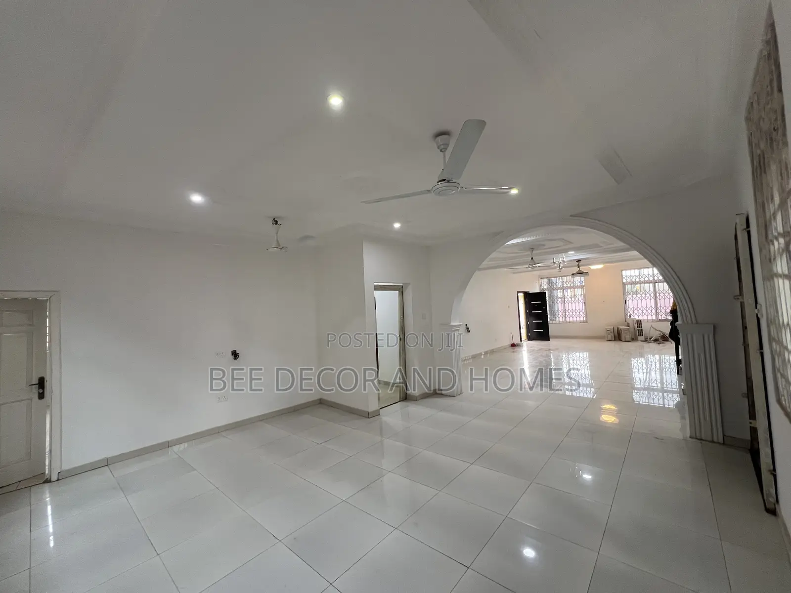 3bdrm Apartment in Bee Decor & Homes, New Site for rent