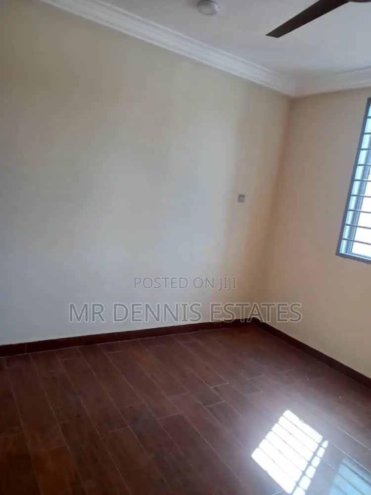 2bdrm Apartment in Westhills Mall Area for rent