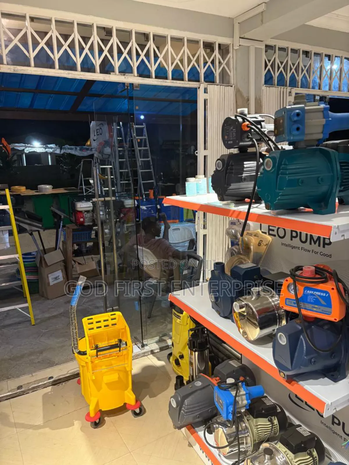 Pressure Washer