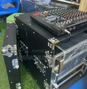 Jac 12 Unite Amplifier Rack