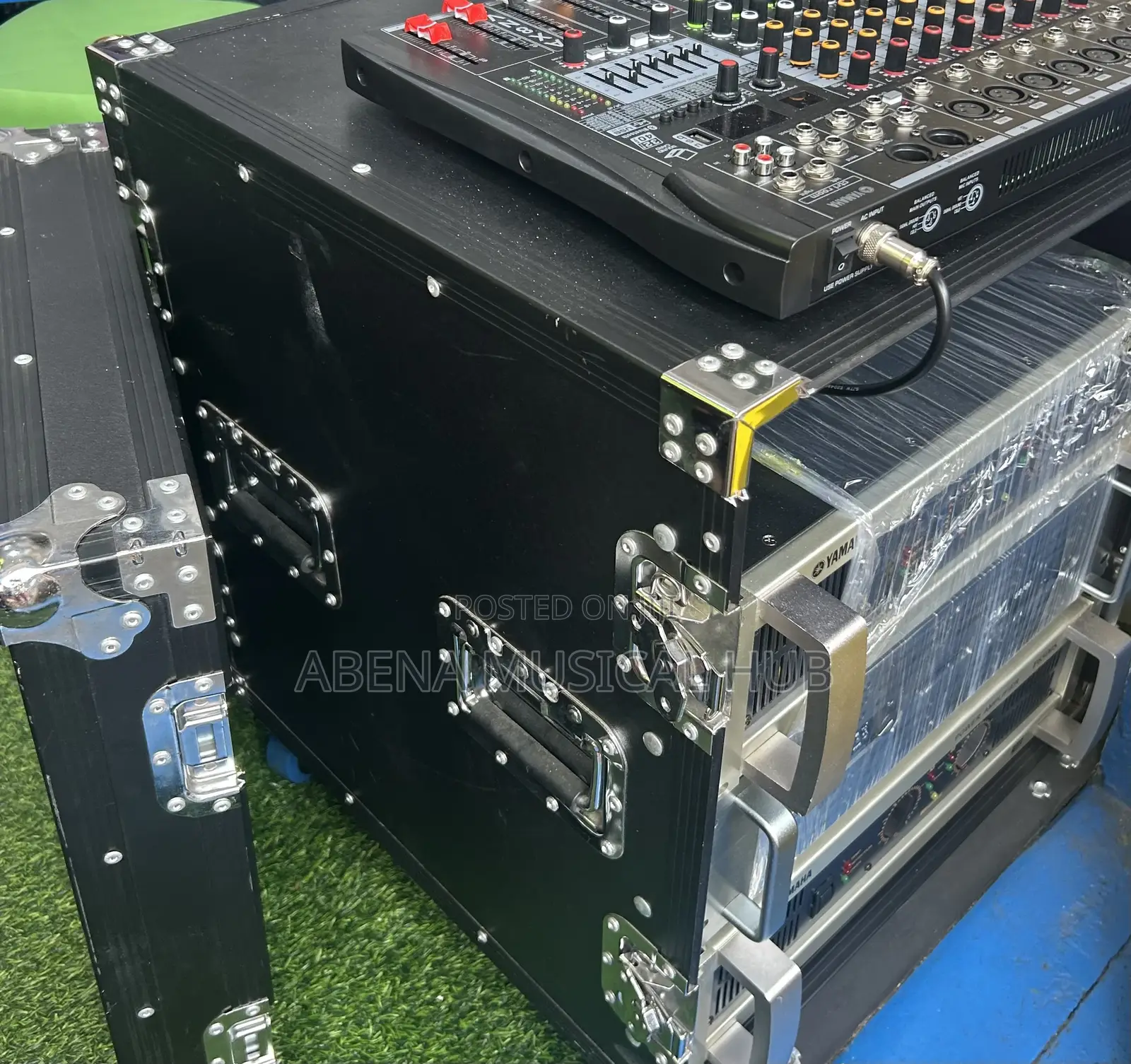 Jac 12 Unite Amplifier Rack