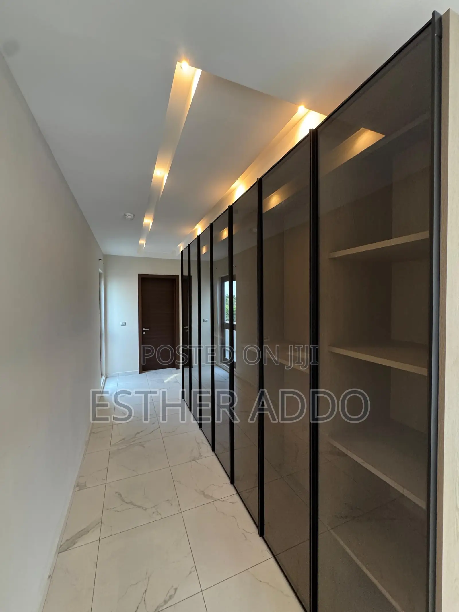 5bdrm Mansion in East Legon for rent