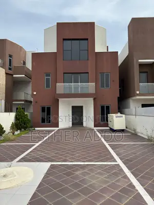5bdrm Mansion in East Legon for rent