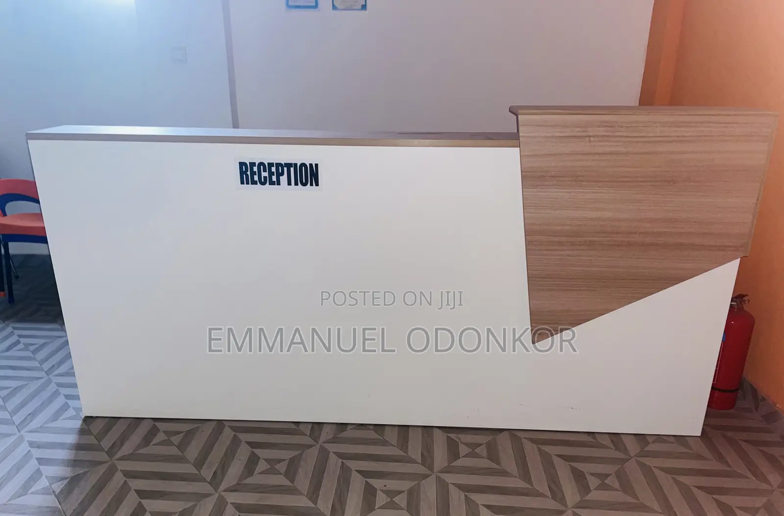Luxurious Reception Desk
