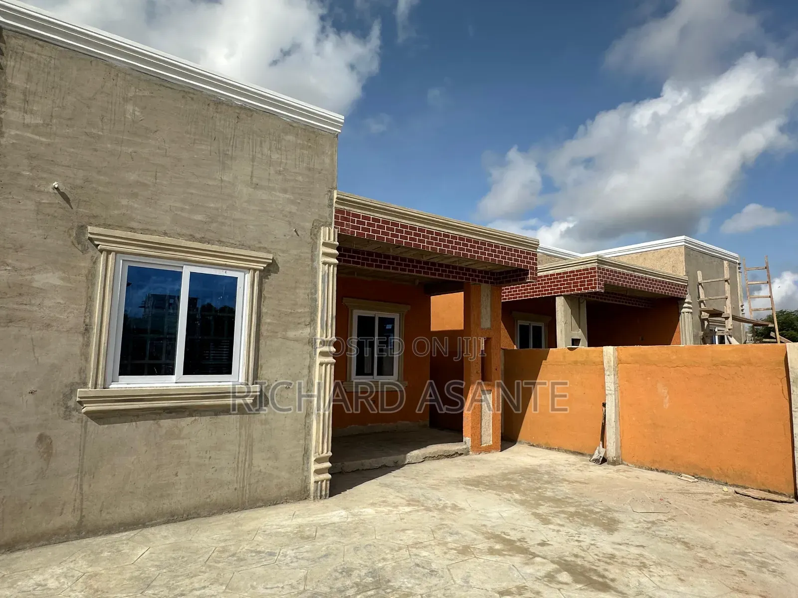 2bdrm House in Pokuase for sale