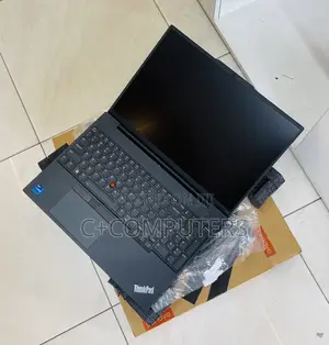 New Laptop Lenovo Thinkpad E16 G1 16GB Intel Core I7 SSD 512GB