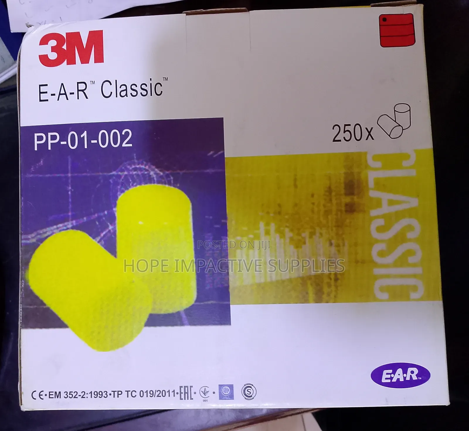 3m Classic Earplugs.