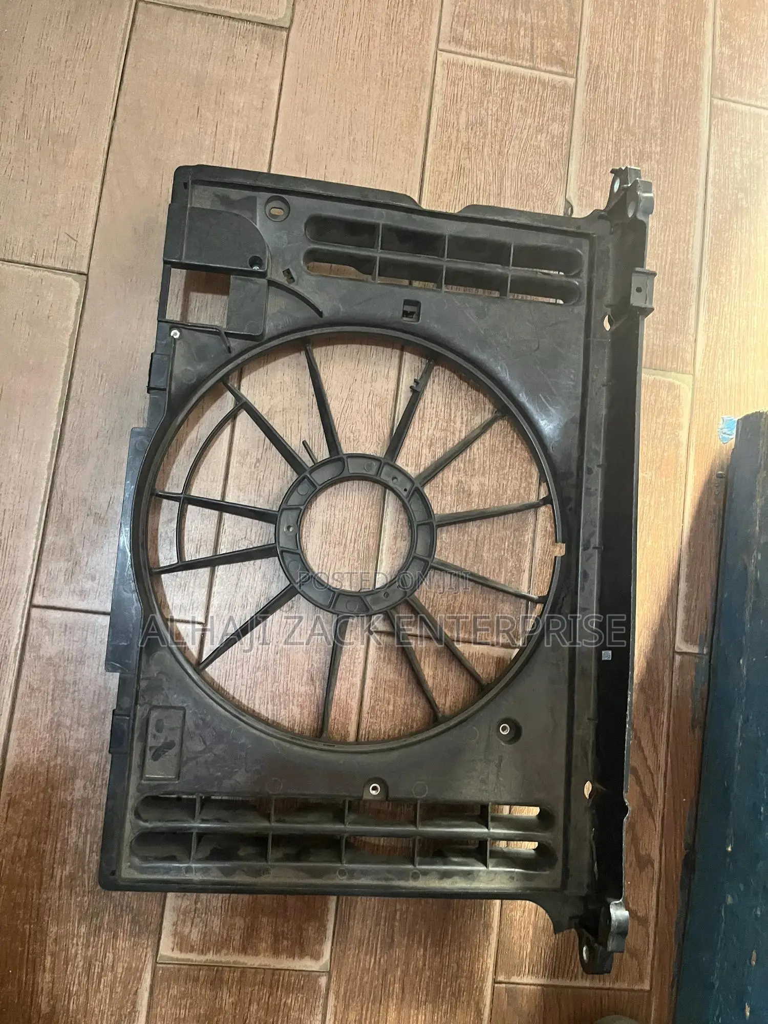 Corolla 2009-2013 Fan Case