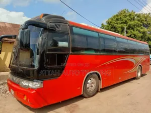 Kia Granbird 2010 Red