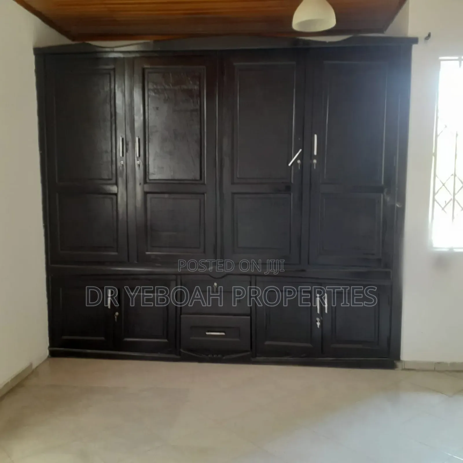 6bdrm Maisonette in Spintex:- 6 Bedrooms for rent