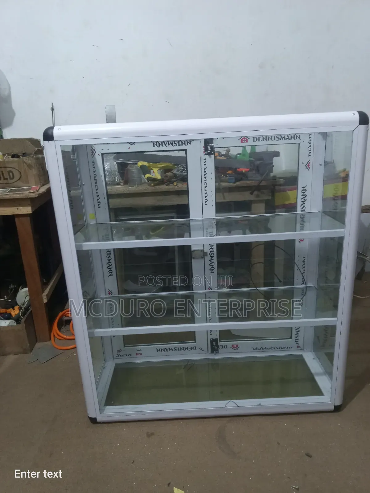 Showcase Glass