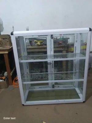 Showcase Glass