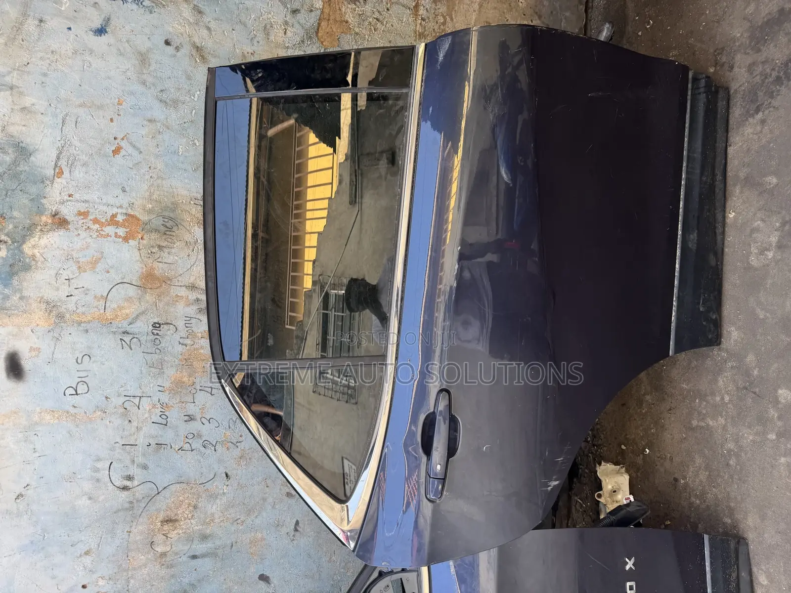 Chevrolet Equinox 2019 Back Door