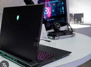 New Laptop Alienware M15 R3 32GB Intel Core I9 SSD 512GB