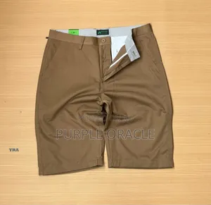Relaxed Fit Khaki Shorts for Casual Wear